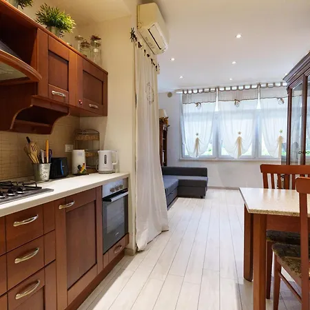 Apartment Tiny Deluxe - Sarzana Caniparola di Fosdinovo
